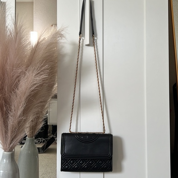 TORY BURCH - SMALL FLEMING CONVERTIBLE SHOULDER BAG - Picture 5 of 6